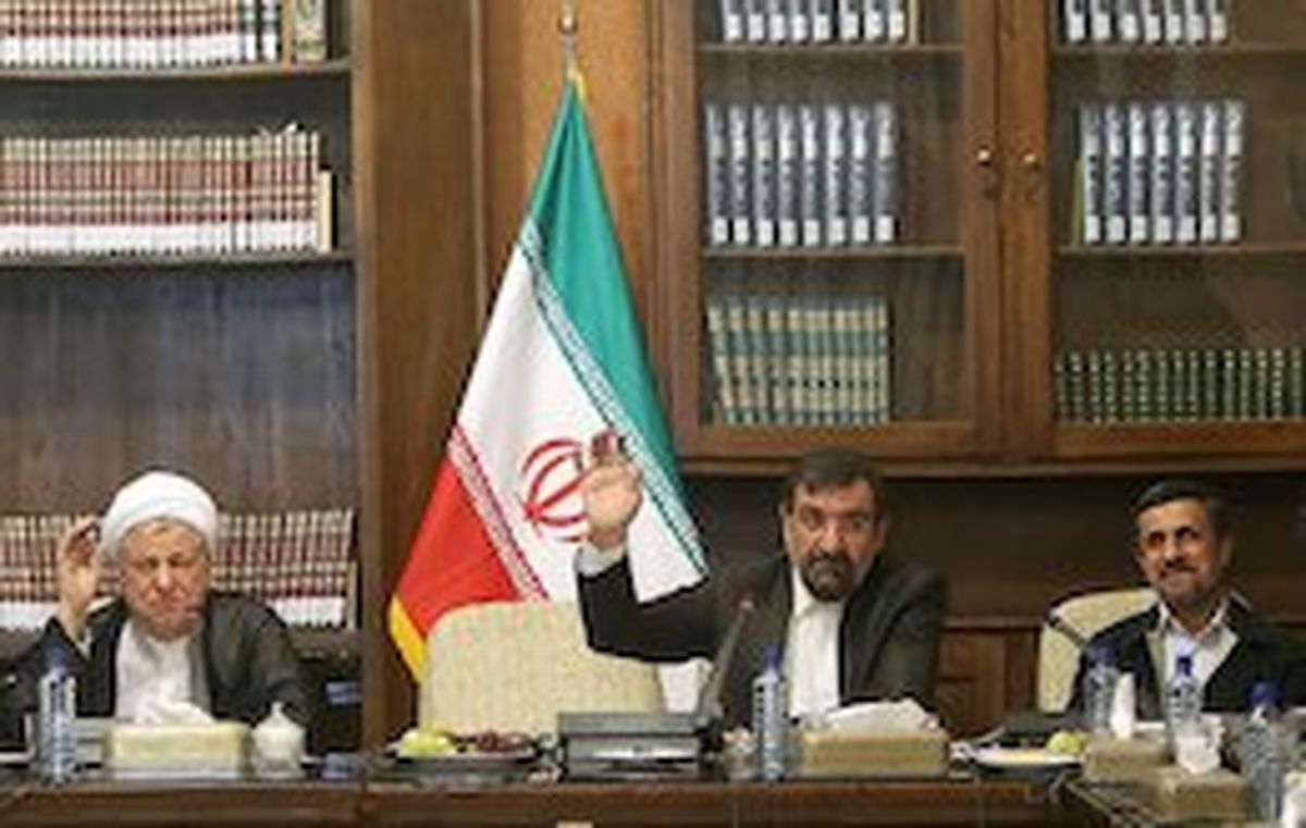 احمدی‌نژاد چه زمانی برای انتخابات تصمیم می‌گیرد؟