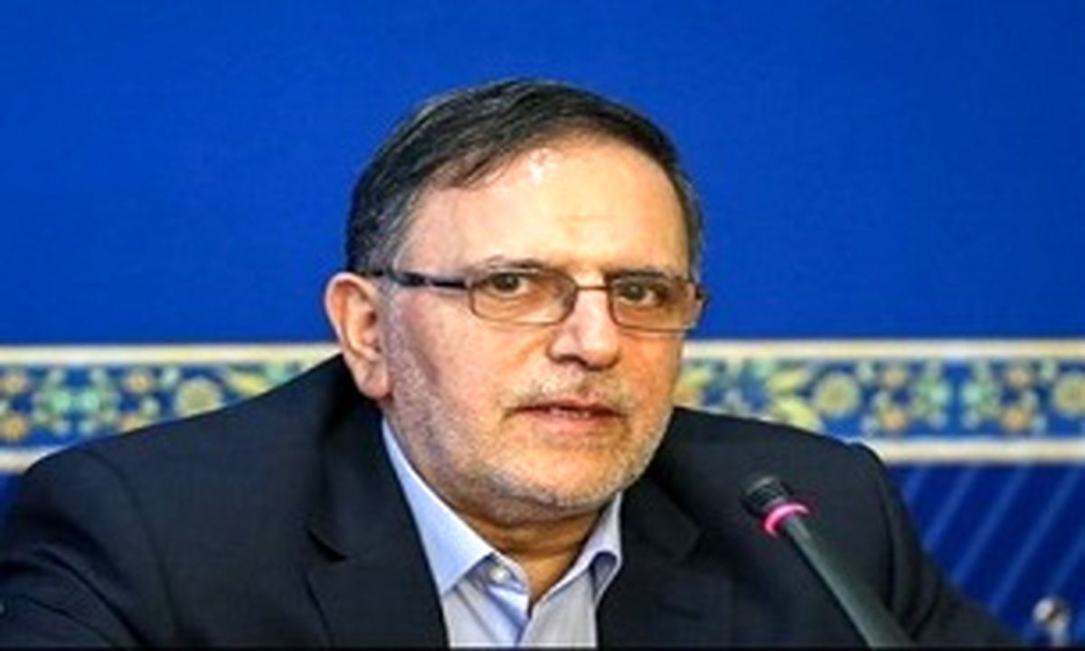 سیف:  سود بانکی بیشتر از ۱۳ درصد مورد قبول نیست 
