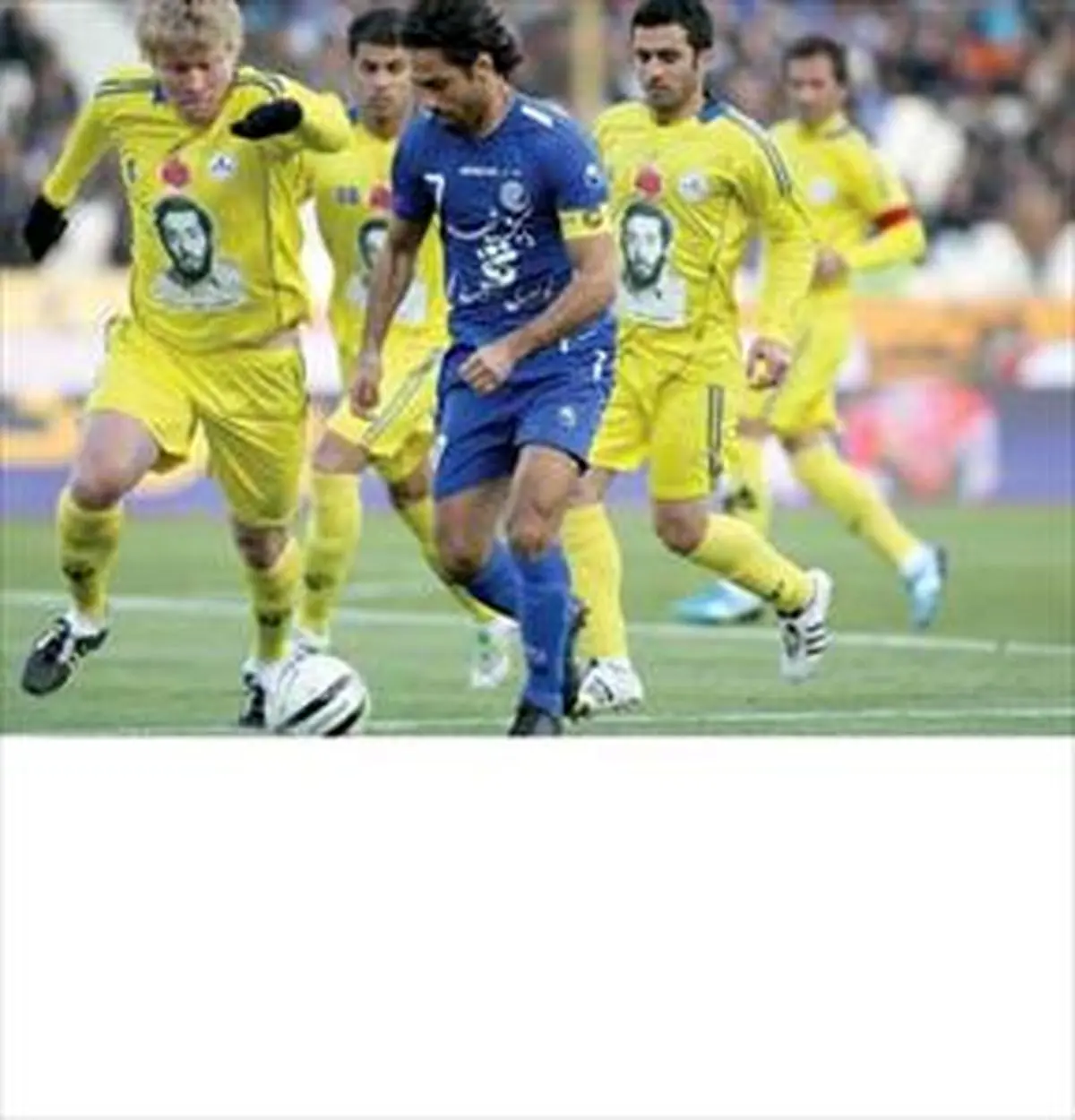 روز سخت آبی ها در تختی