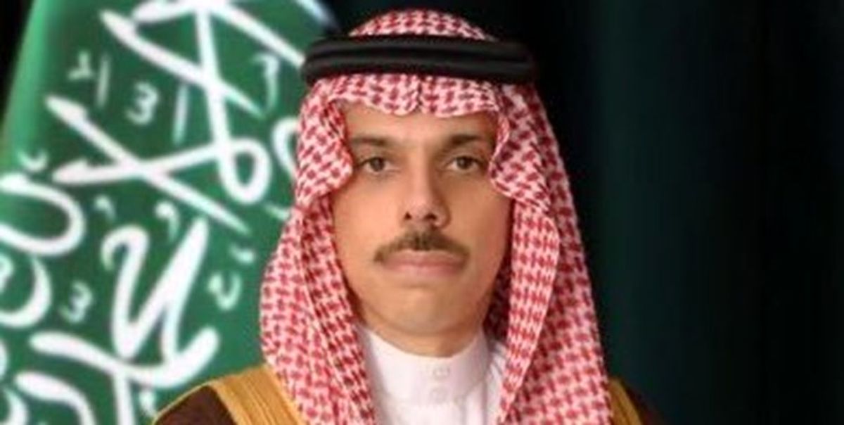 عربستان در معرض حمله صدها موشک و پهپاد ارتش یمن