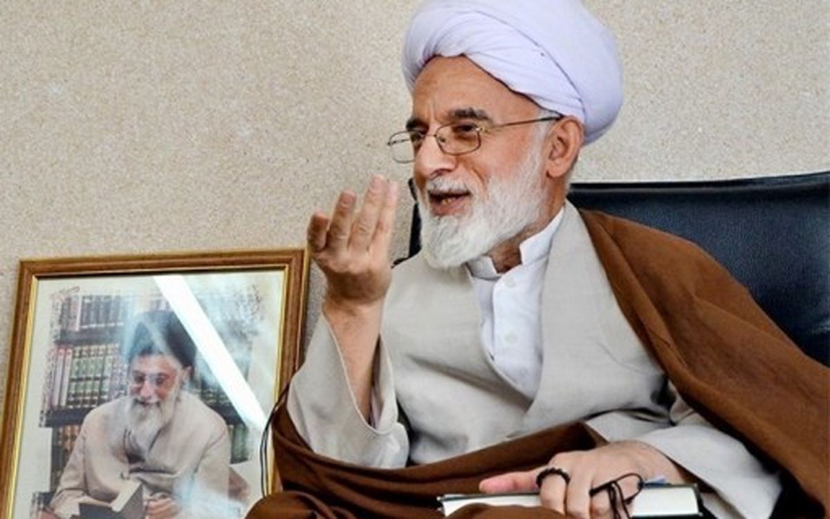 معنی همدلی این نیست که بگوییم منتقد بی ‌سواد است/ علت عدم موفقيت آل سعود در نسل كشي يمن