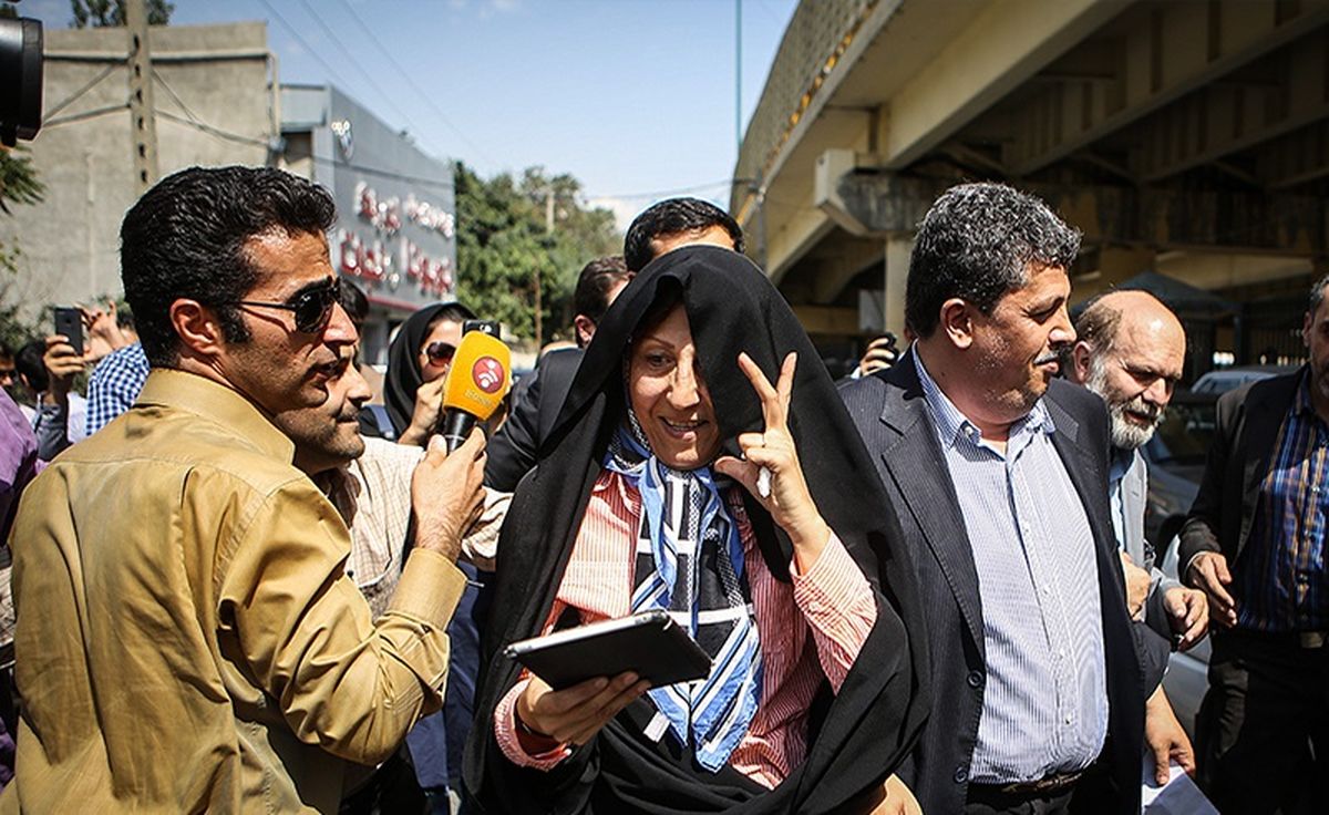 حضور در رستوران های تهران در ساعات خلوت/ مهدی هاشمی رفسنجانی همچنان در مرخصی به سر می برد