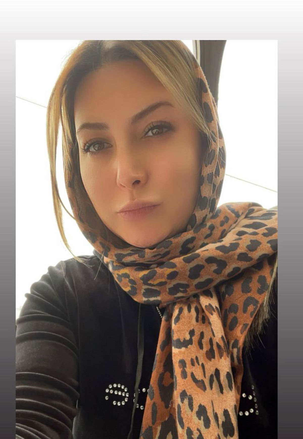 شال پلنگی خانم بازیگر + عکس