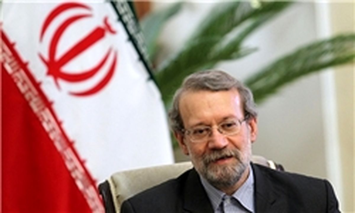 عدالت یعنی افراد و جامعه متوازن رشد کنند