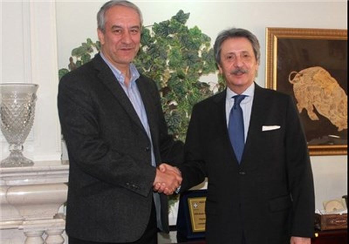 دیدار سفیر پرتغال با کفاشیان