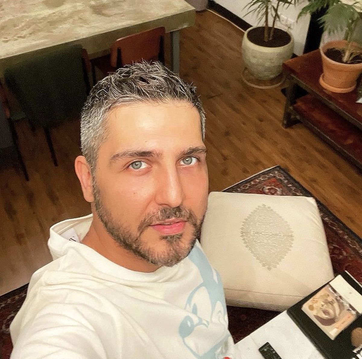 خانه ساده محمدرضا غفاری + عکس