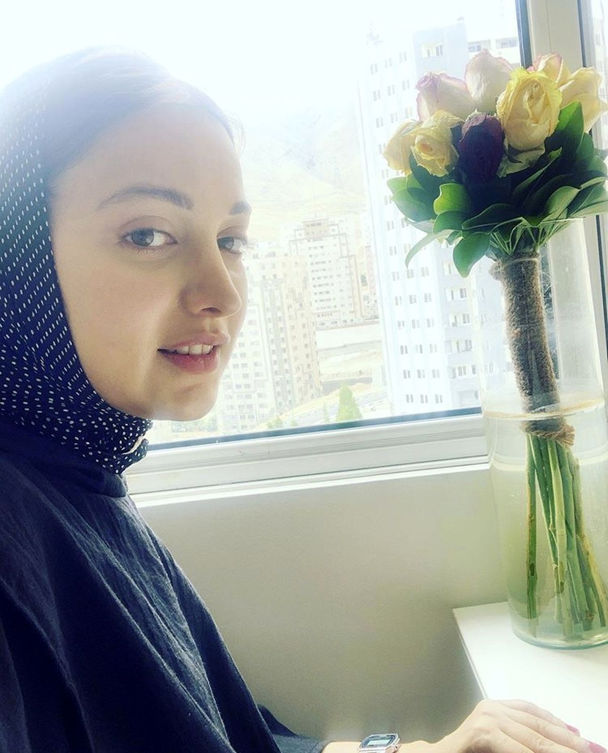 کنج خانه روشنک گرامی + عکس