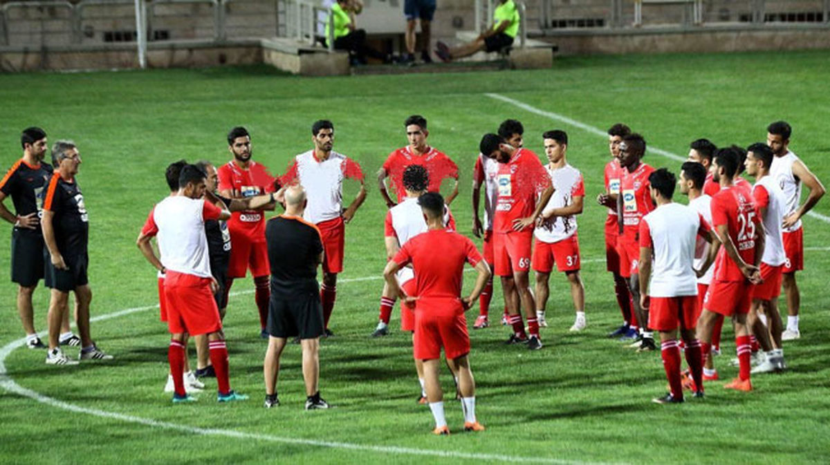پرسپولیس اشتباه استقلال را تکرار می کند؟!