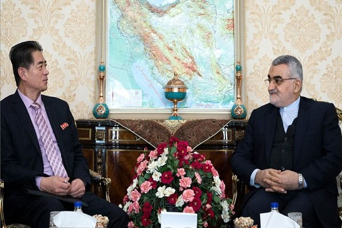 گسترش همکاری ها جهت کاهش آثار تحریم ها ضروری است