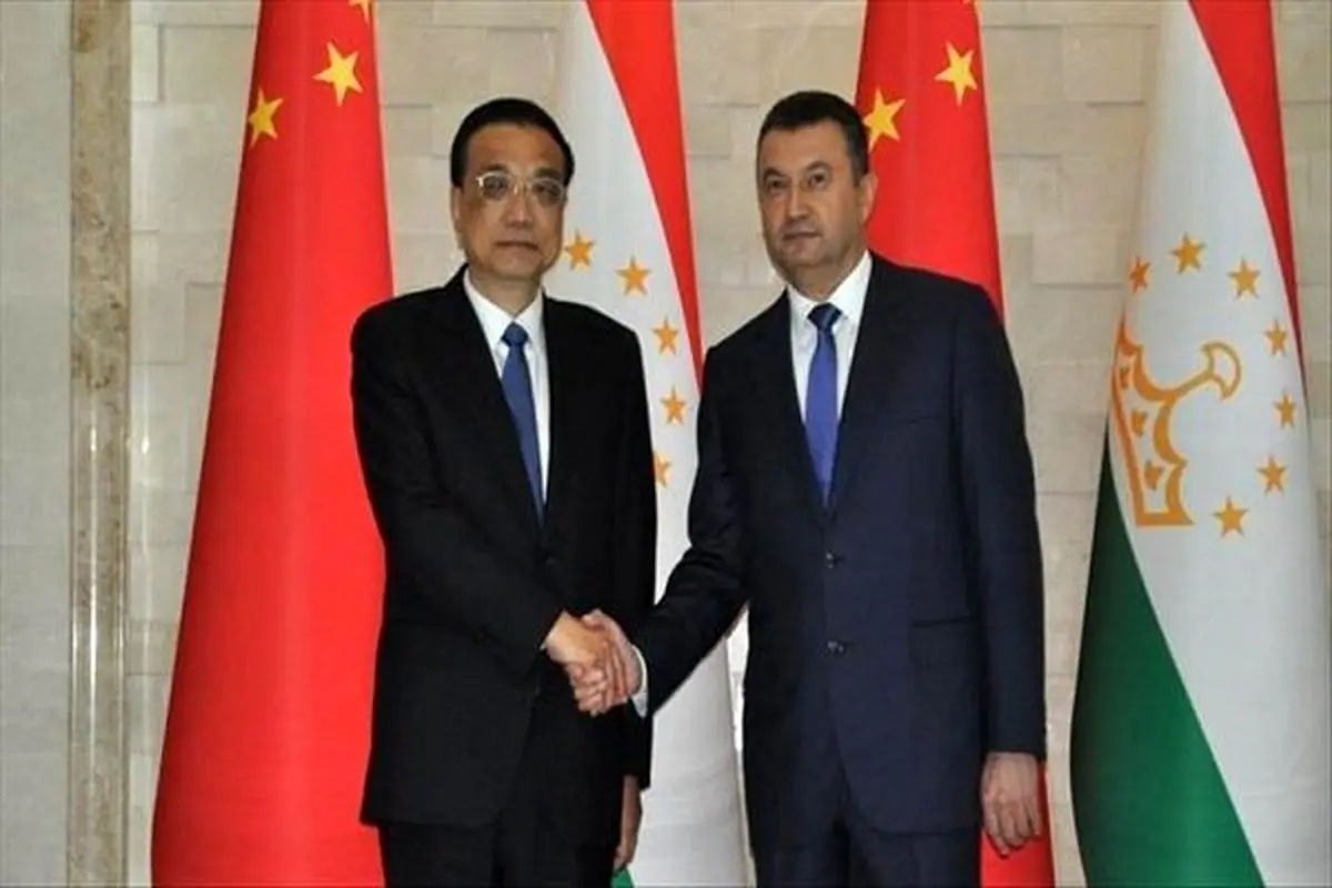نخست‌وزیران چین و تاجیکستان دیدار کردند