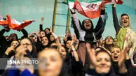گزارش FIVB از حضور بانوان در سالن آزادی