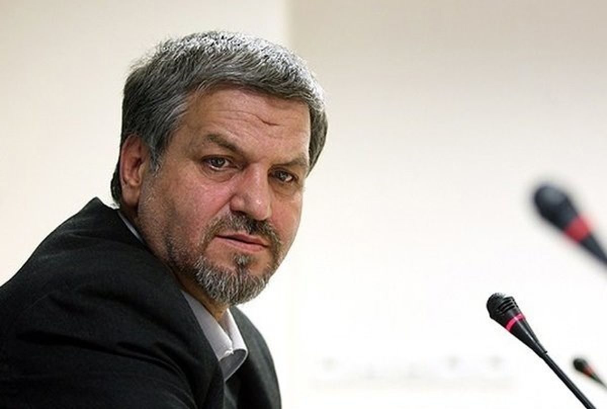 انتقاد از استانداردهای دوگانه غرب در مسئله حقوق بشر و دموکراسی