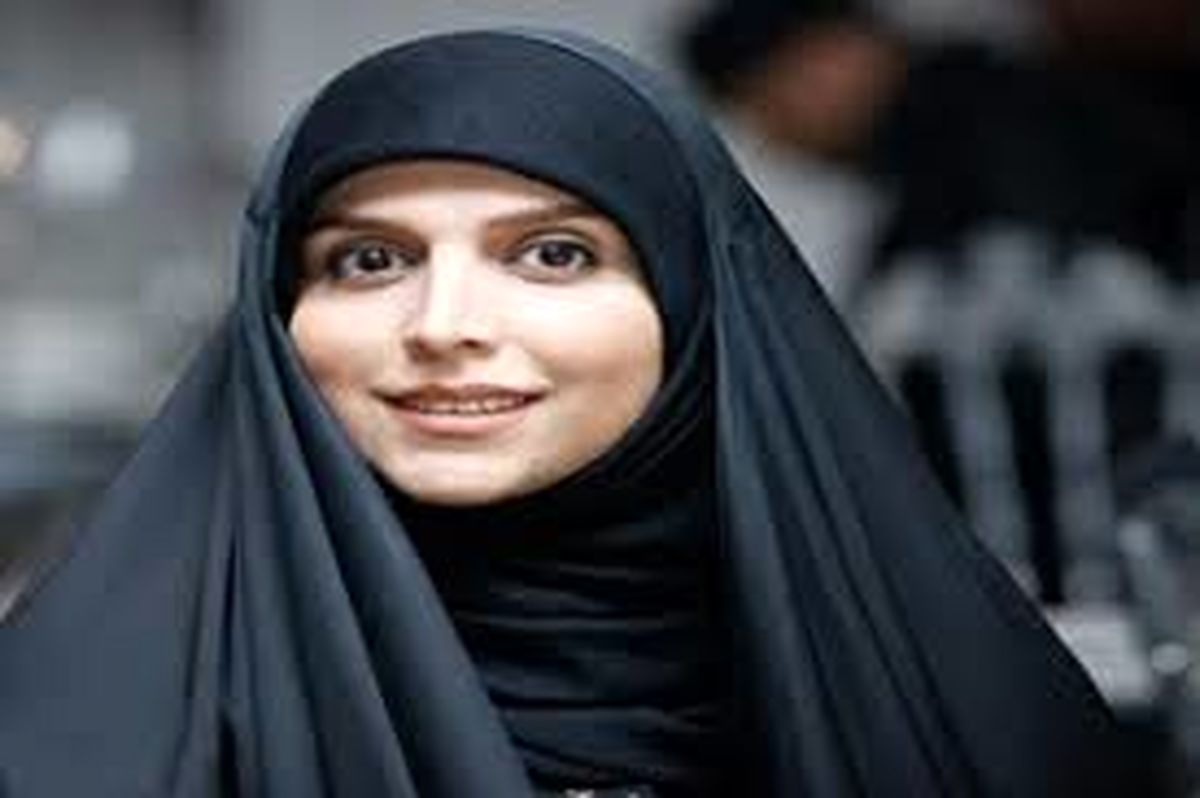 حمایت همراه با تبریک «مژده لواسانی» از مهران مدیری