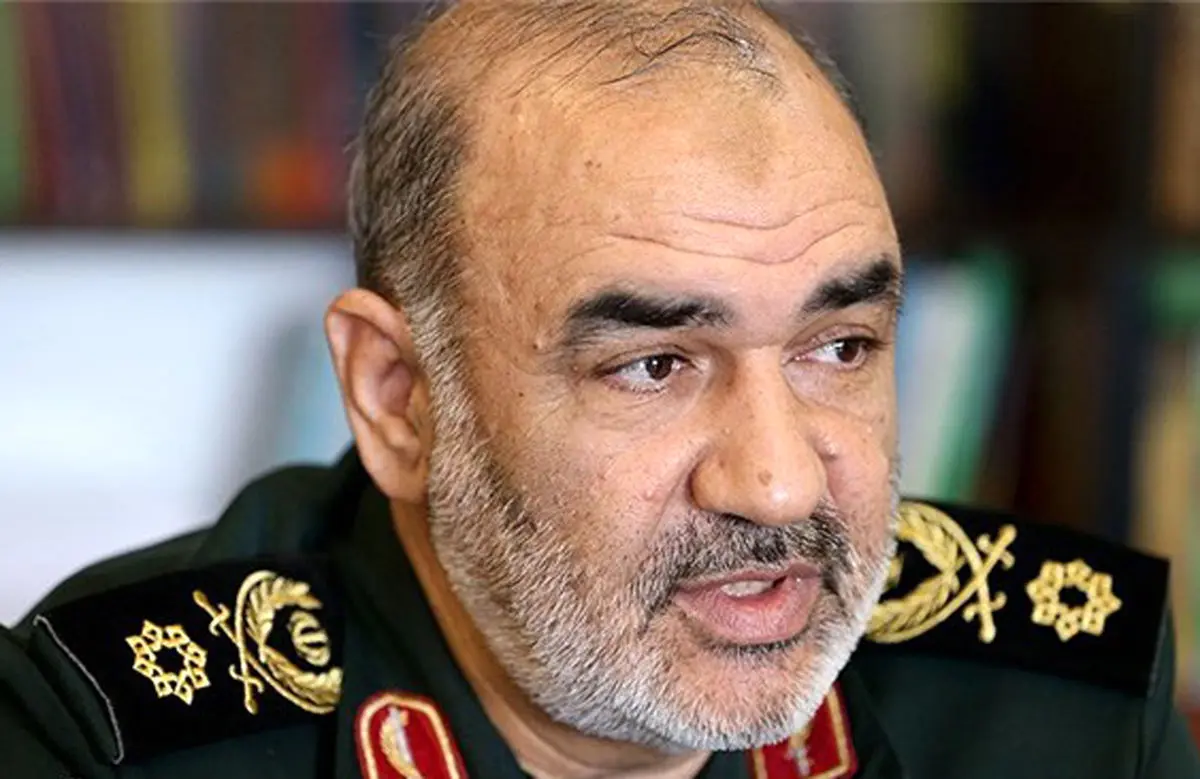 سردار سلامی: فضای تنفس دشمن را تنگ کرده‌ایم
