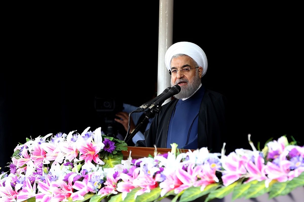 روحانی:  باید کشور را برای پیشرفت شایسته نسل آینده آماده کنیم