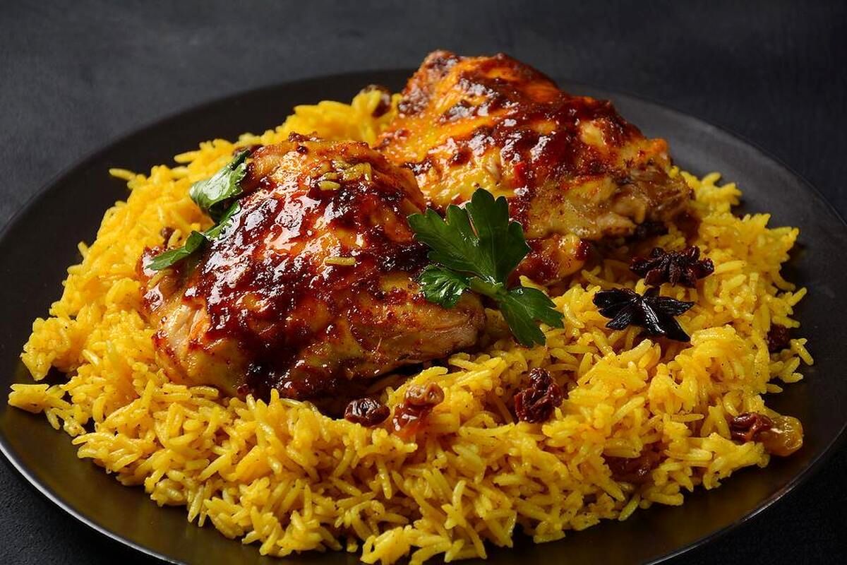 طرز تهیه مجبوس عربی با مرغ با چند روش مختلف
