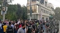 اردنی‌ها برابر سفارت فرانسه تحصن کردند