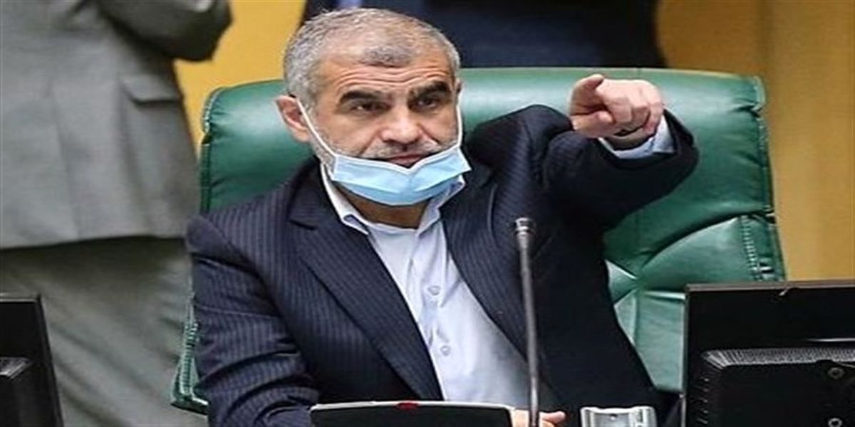 دشمن وارد جنگ سخت نمی‌شود/ دولت سیزدهم پارتی ِ بی‌پارتی‌ها است