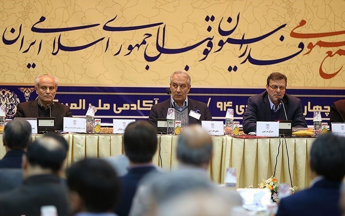 چه کسی درباره ادامه حضور کفاشیان تصمیم می‌گیرد؟/کدام هیئت رئیسه، کدام اختیار؟
