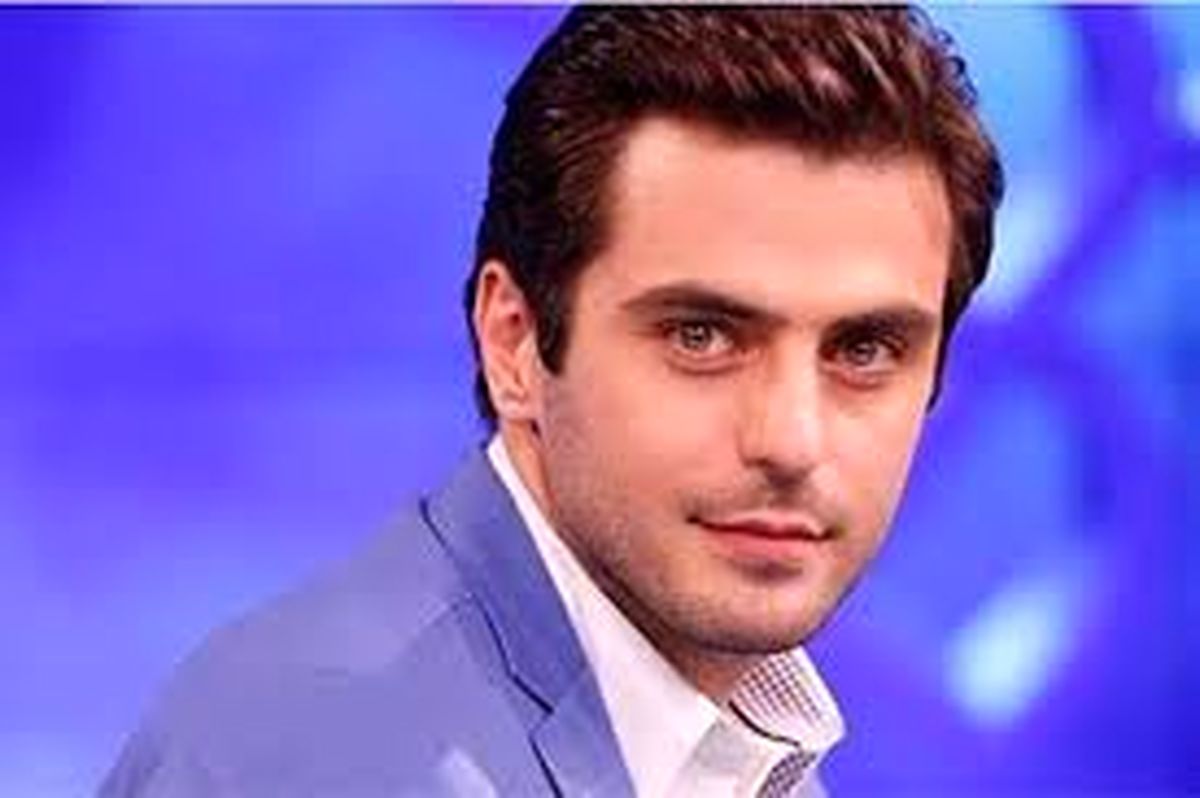 «علی ضیاء» با بال‌هایش/عکس