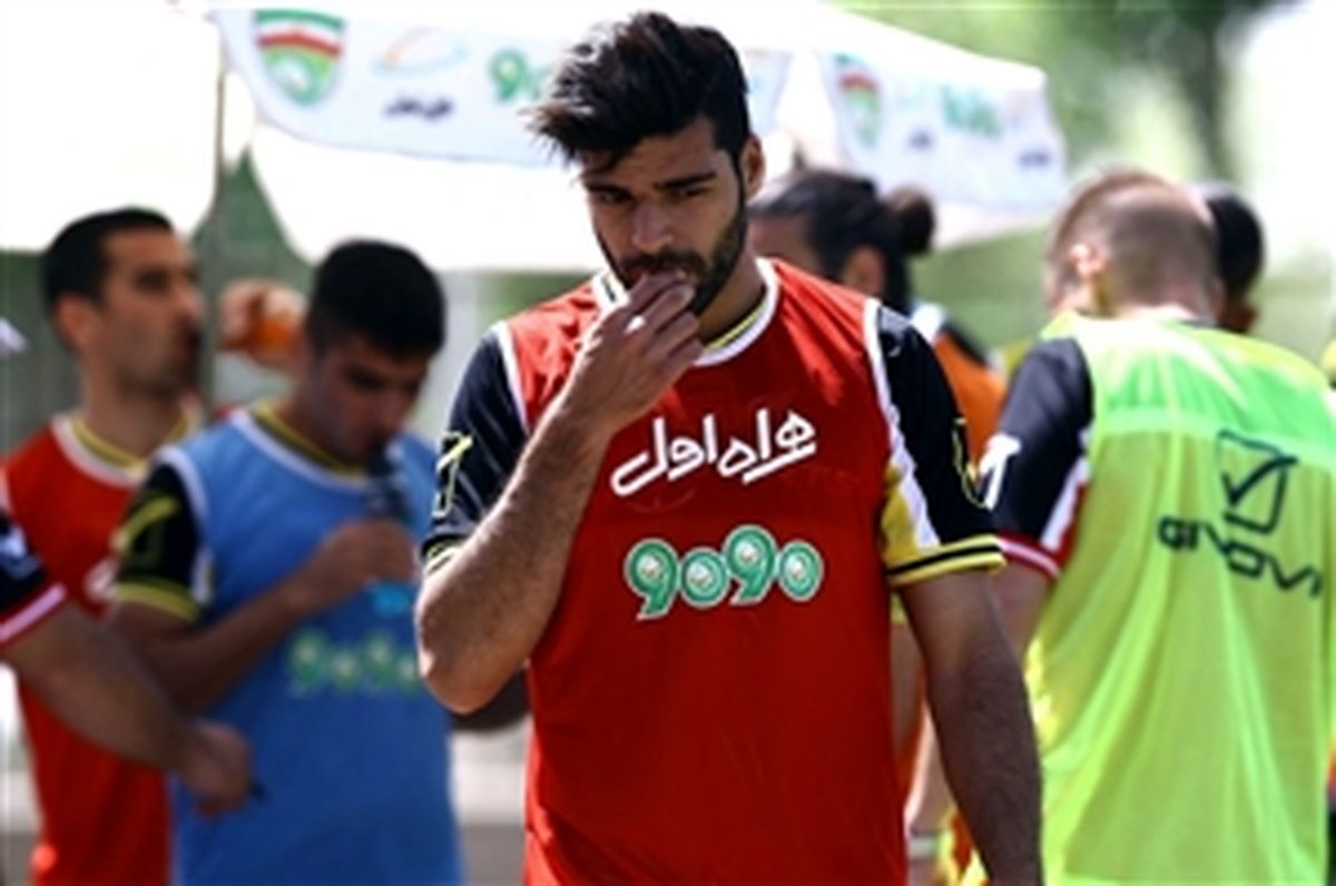 اقدام مشکوک طارمی در دیدار با برانکو و پیروانی!