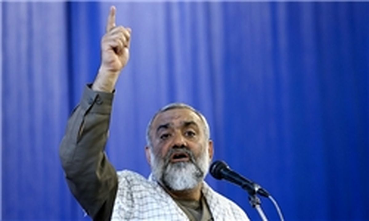 برای مردی که همه جا بسیجی است