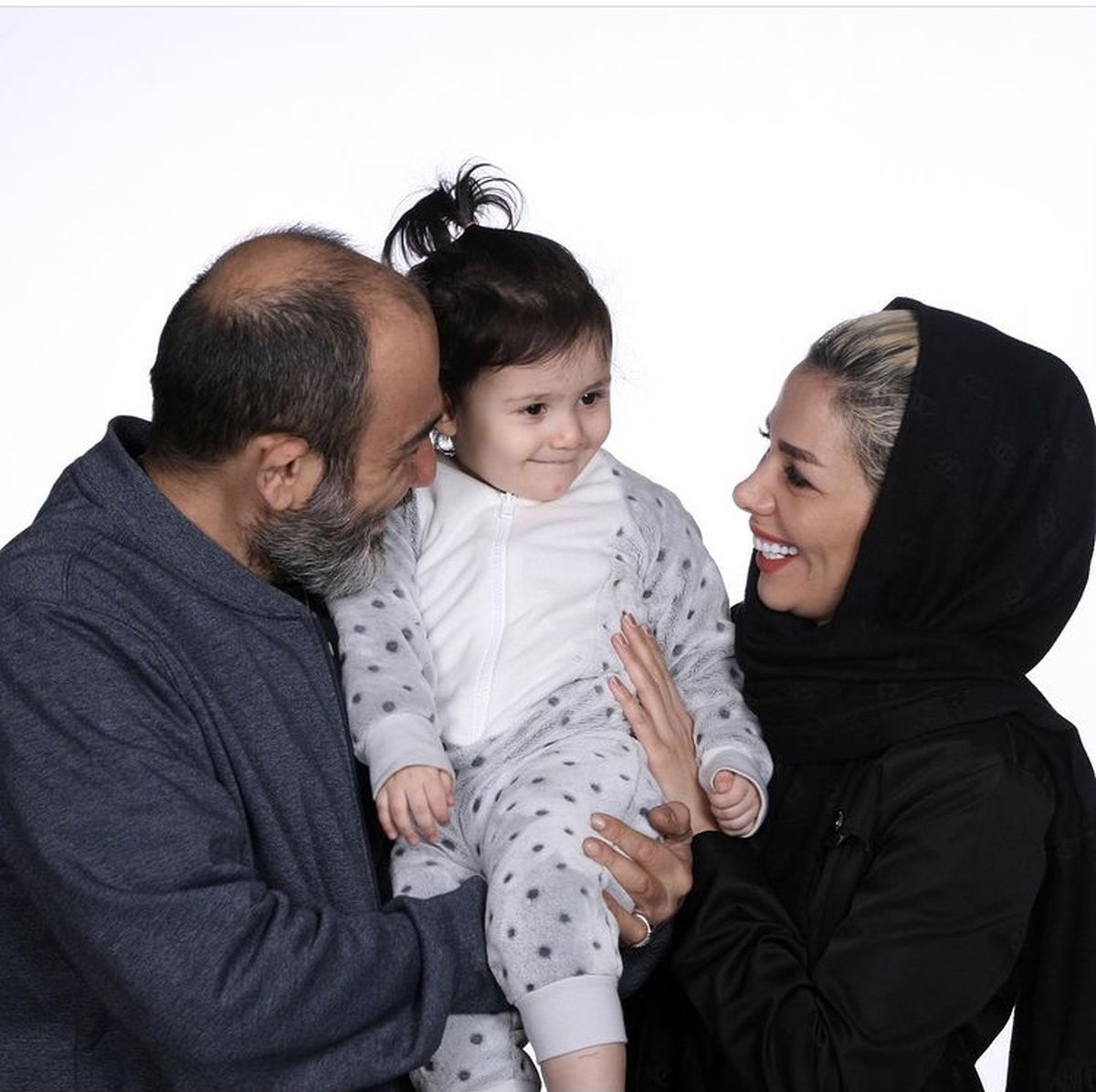 خانواده شاد سه نفره مهران غفوریان + عکس