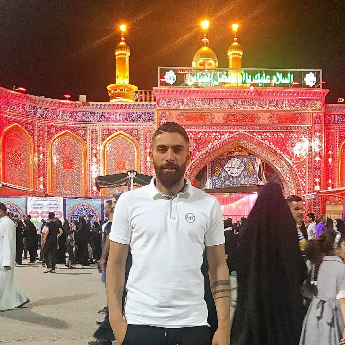 سفر زیارتی رویایی امیرحسین فشنگ چی+عکس