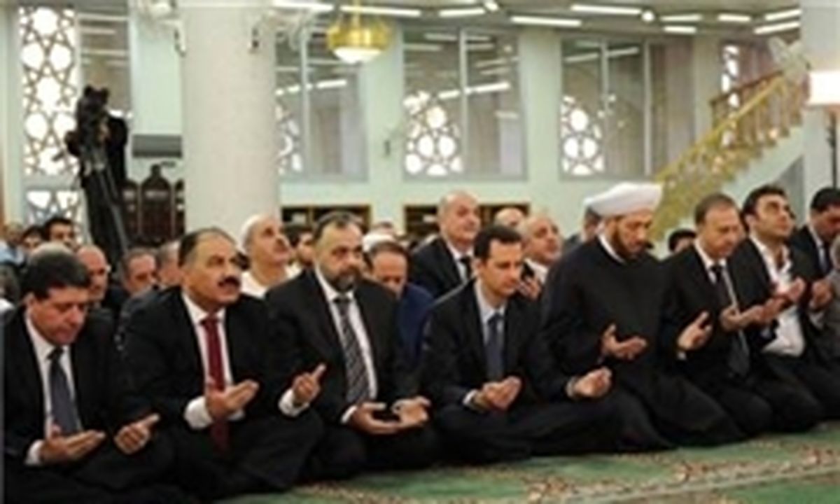 حضور بشار اسد در نماز عید قربان
