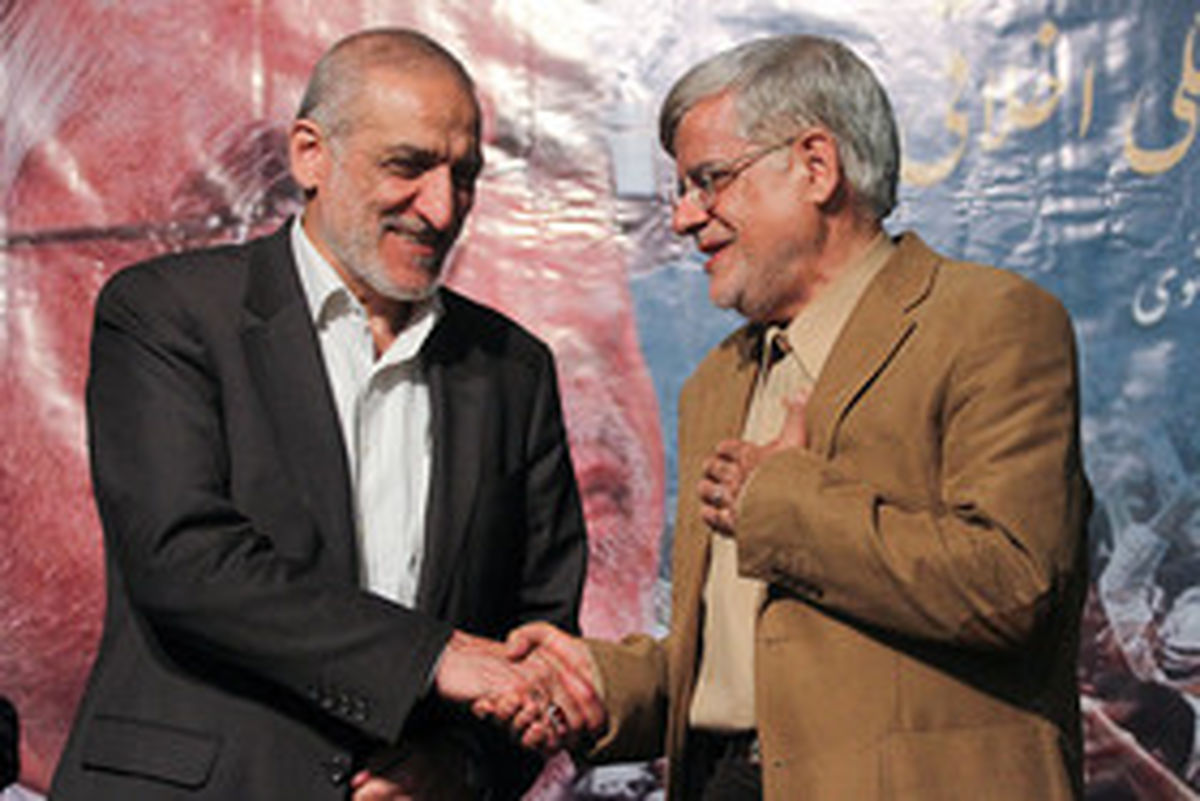 مشکلات به یکباره حل نمی شود