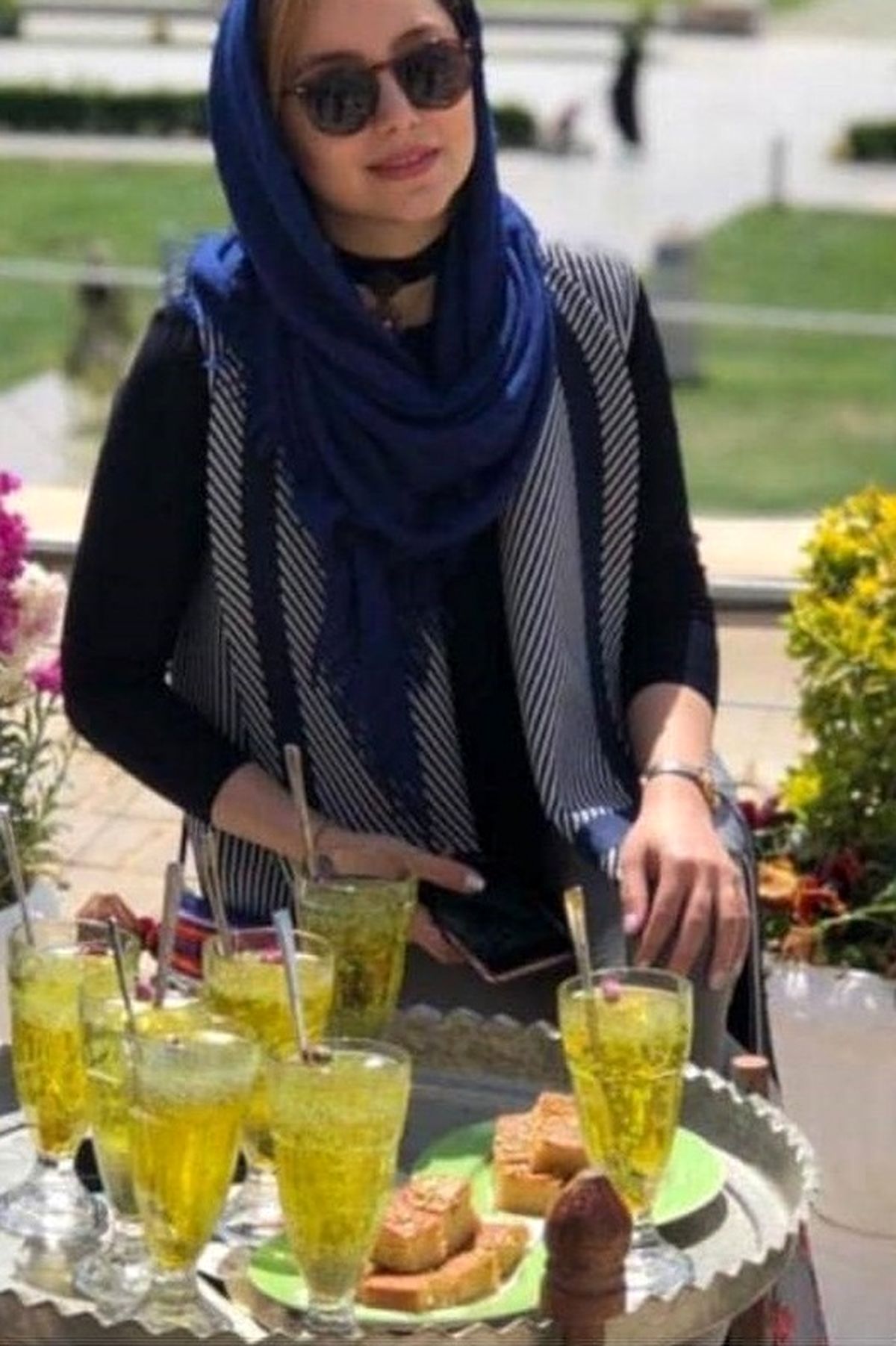پذیرایی خاص از بازیگر مانکن در اصفهان+عکس