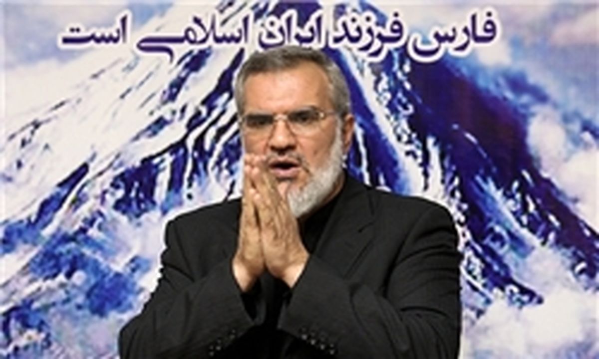 رویانیان: مبلغ قرارداد دایی از توافقش با راه‌آهن کمتر است