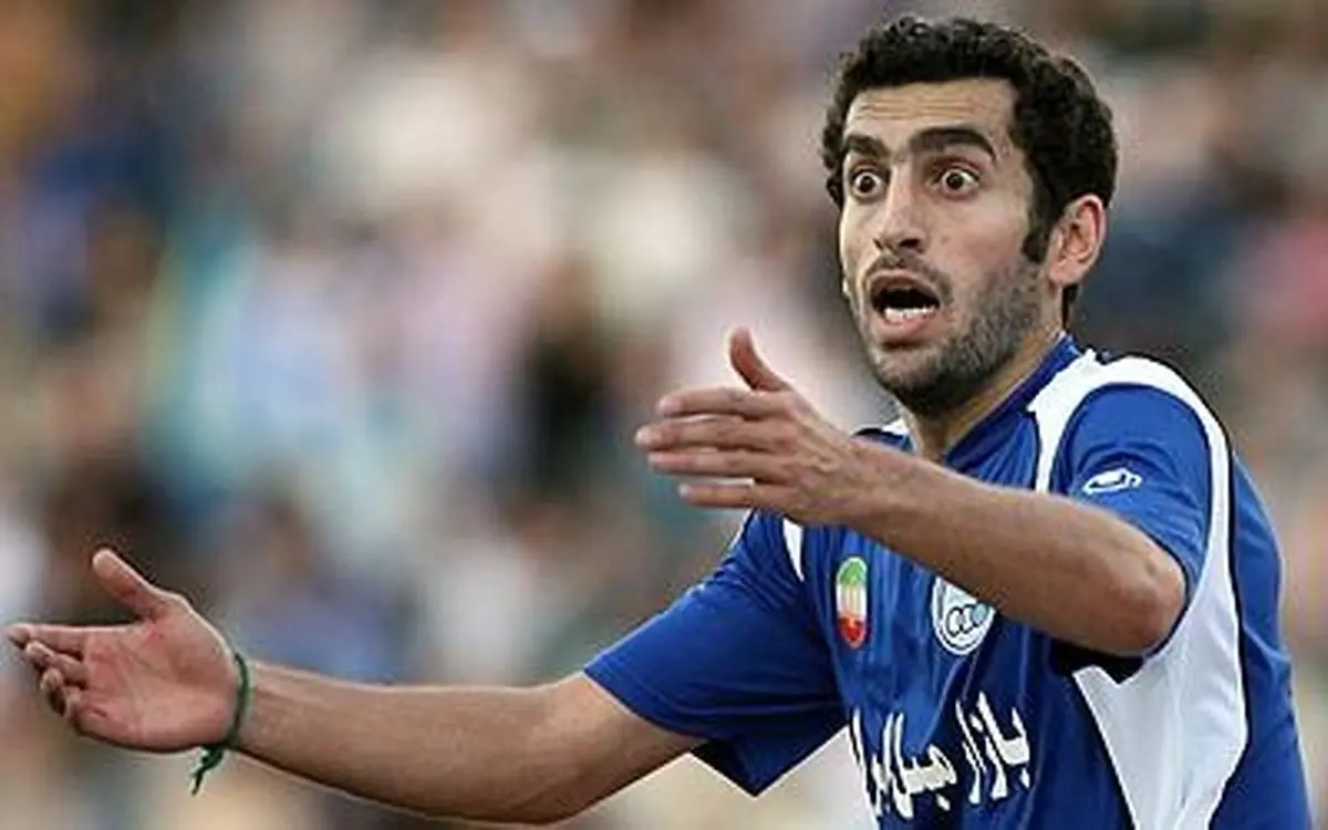 فتح اله زاده سواد خواندنش هم ندارد!