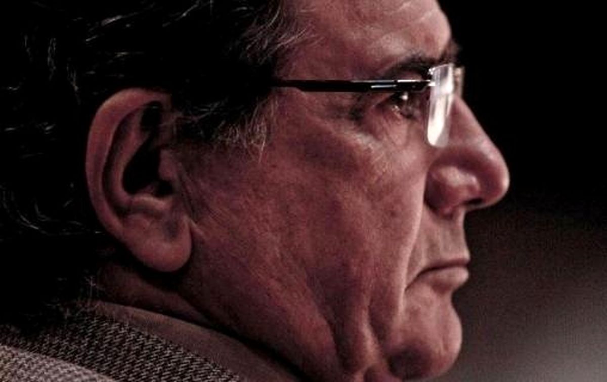برگي از خاطرات مرحوم احمد خميني/ شرط حلال بودن صدای شجریان از نظر امام+ سند
