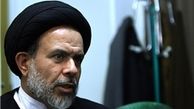 برای حمایت از احمدی‌نژاد عذرخواهی می‌کنم
