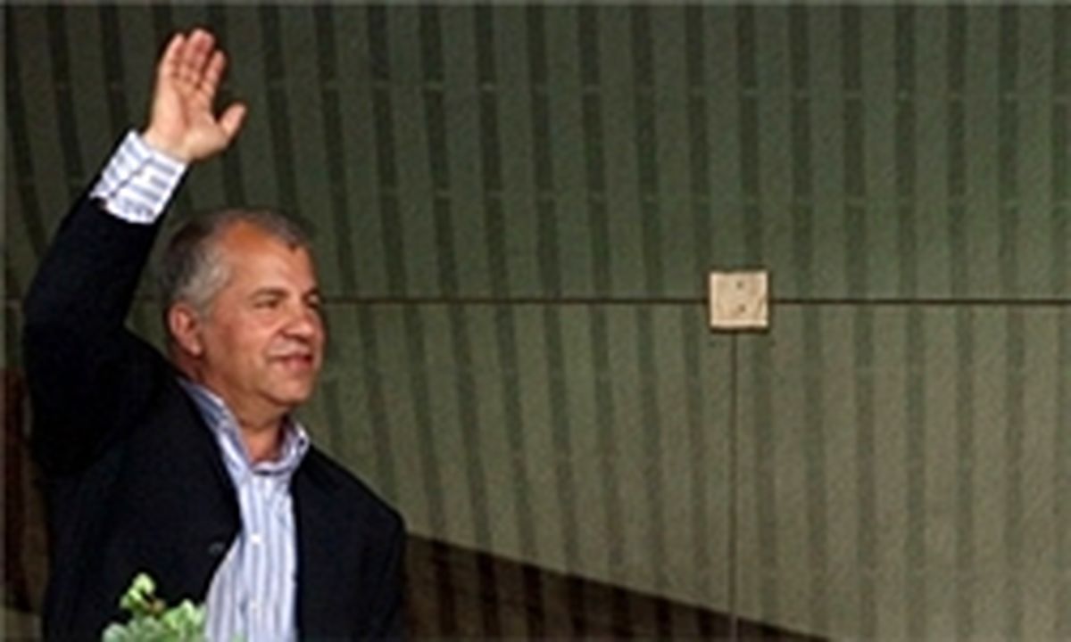 پروین: به عباسی نوشتیم یک سال پرسپولیس را به ما بدهید