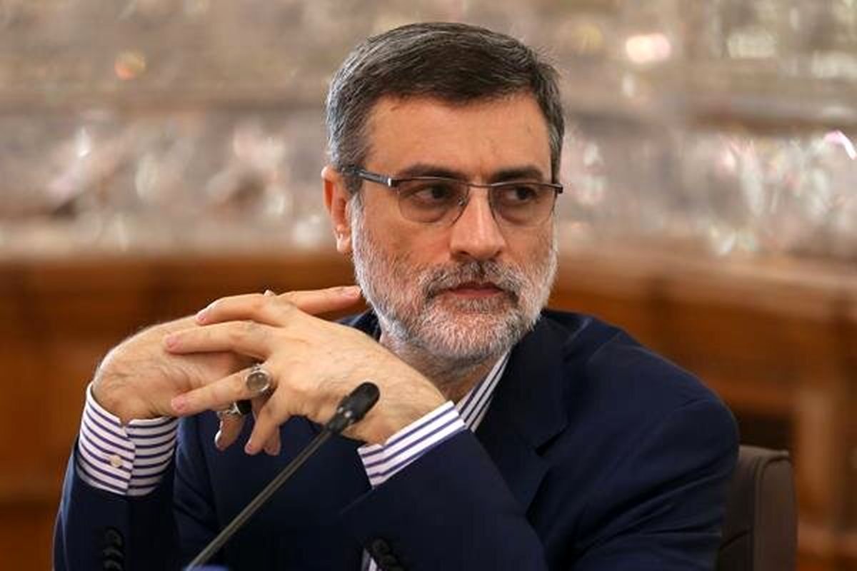 قاضی‌زاده هاشمی: طرح شایعه «واگذاری کیش به چینی‌ها» در جهت توقف قرارداد ایران و چین است