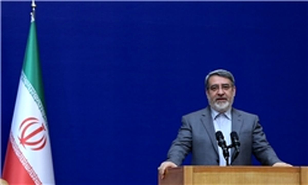 وزیر کشور: اخذ رای تا ساعت 19 ادامه دارد
