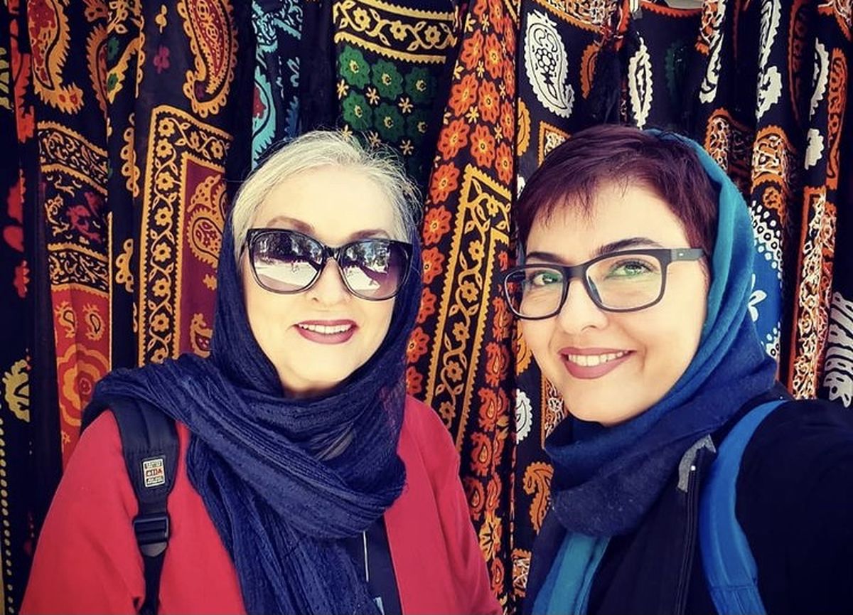 گشت و گذار آناهیتا همتی با مادرش + عکس