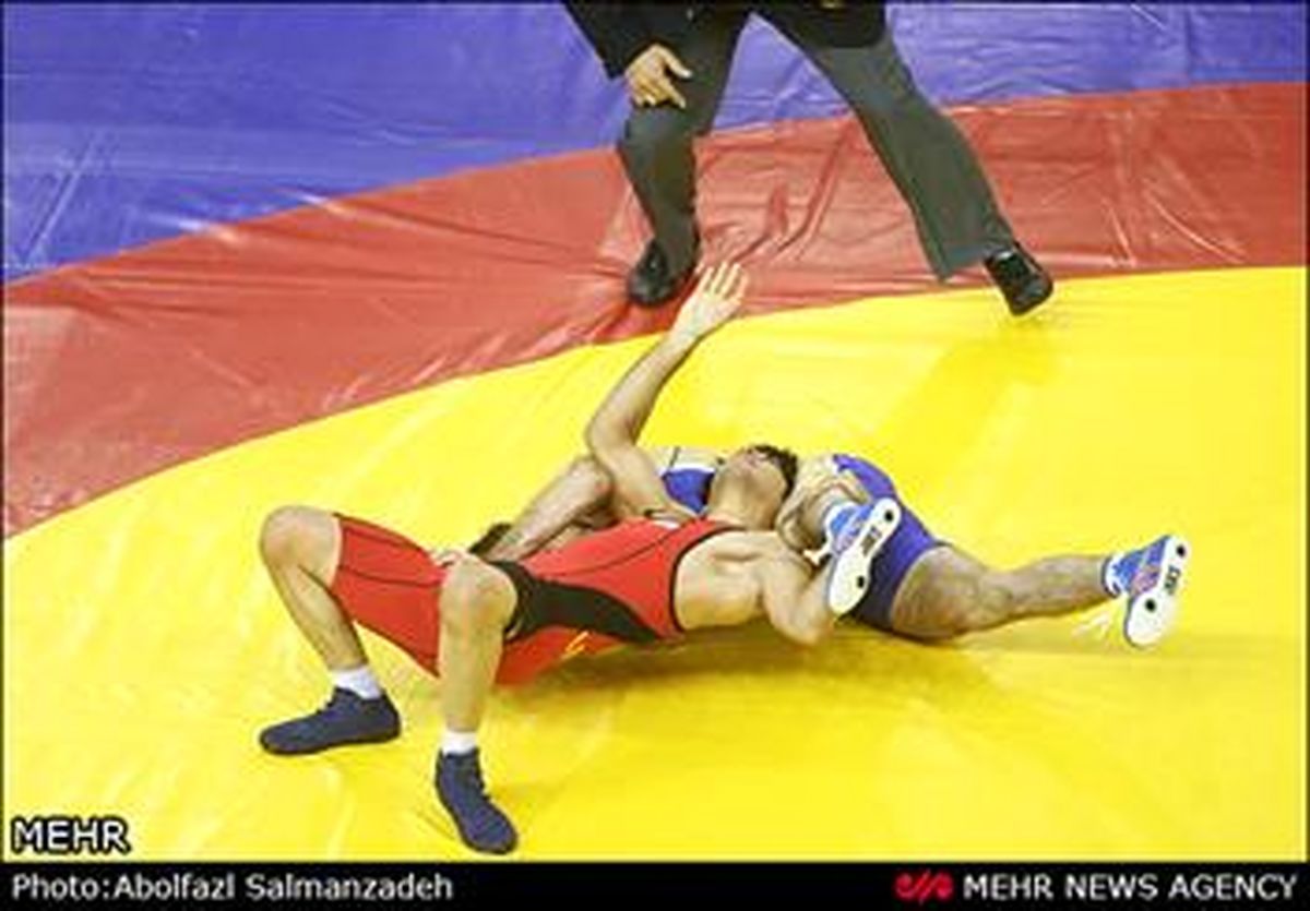 دردسر جدید برای فدراسیون بی‌پول کشتی