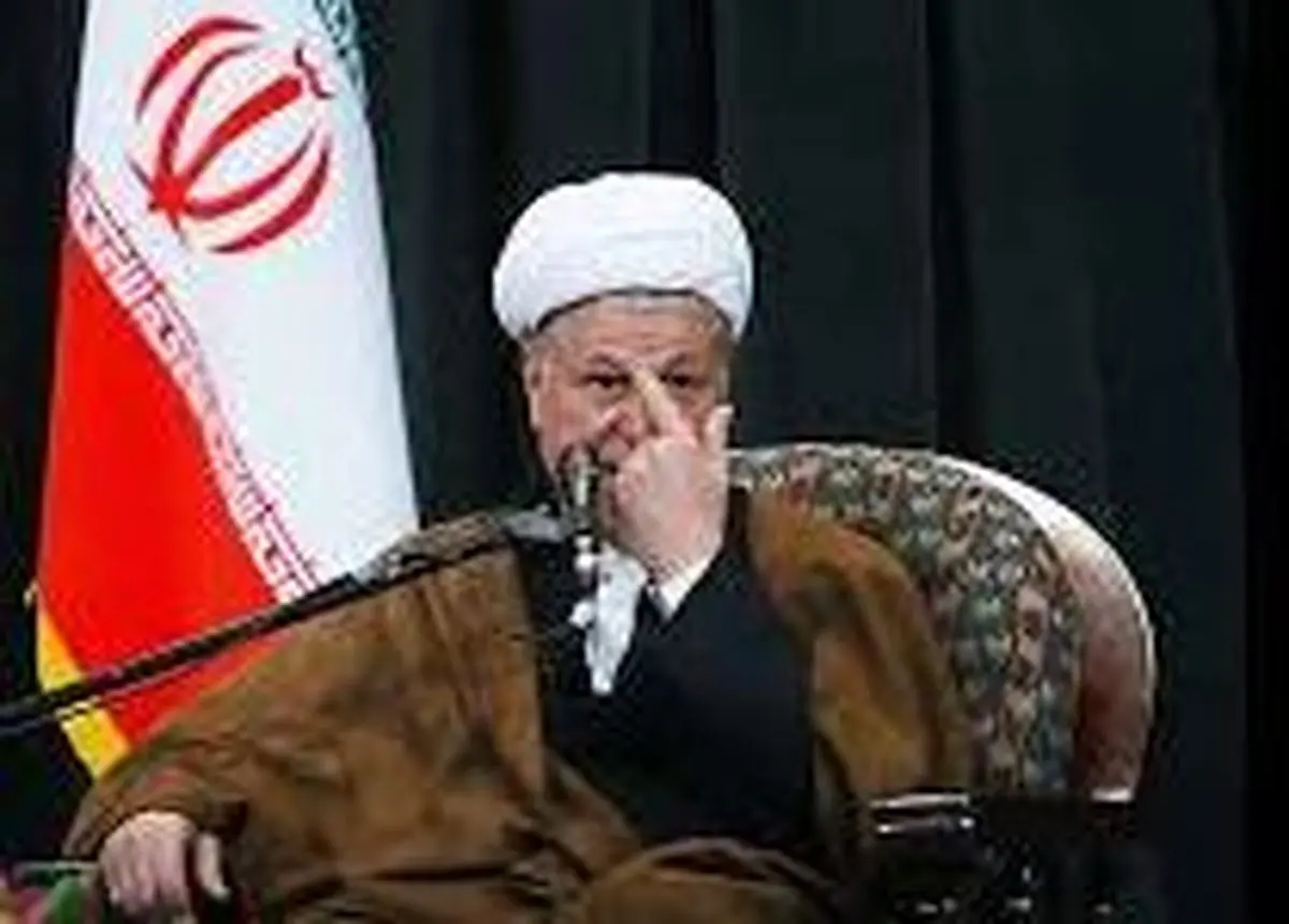 حرف هاشمی به آیت‌الله خمینی نمی‌چسبد