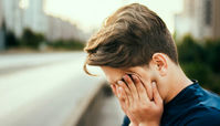 ۷ دلیلی که دائما احساس خستگی می‌کنید
