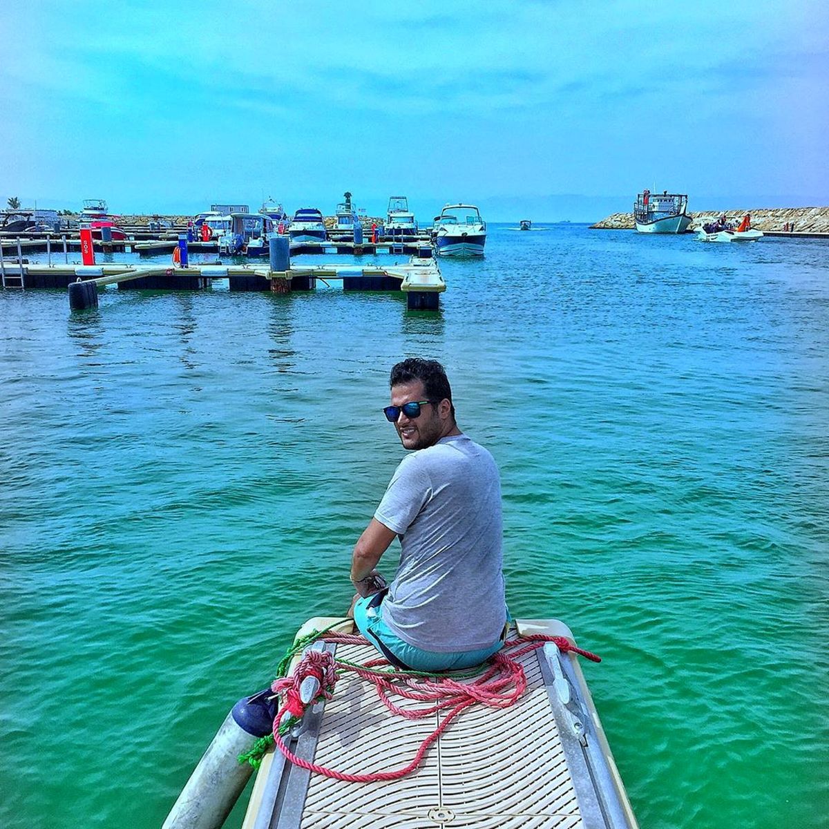 گشت و گذار سیاوش خیرابی لب آب+عکس