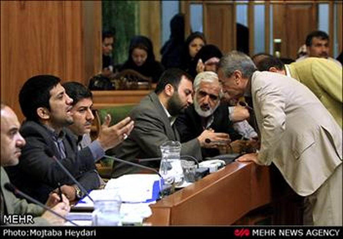 اعتراض به کاهش سهمیه آرم خبرنگاران