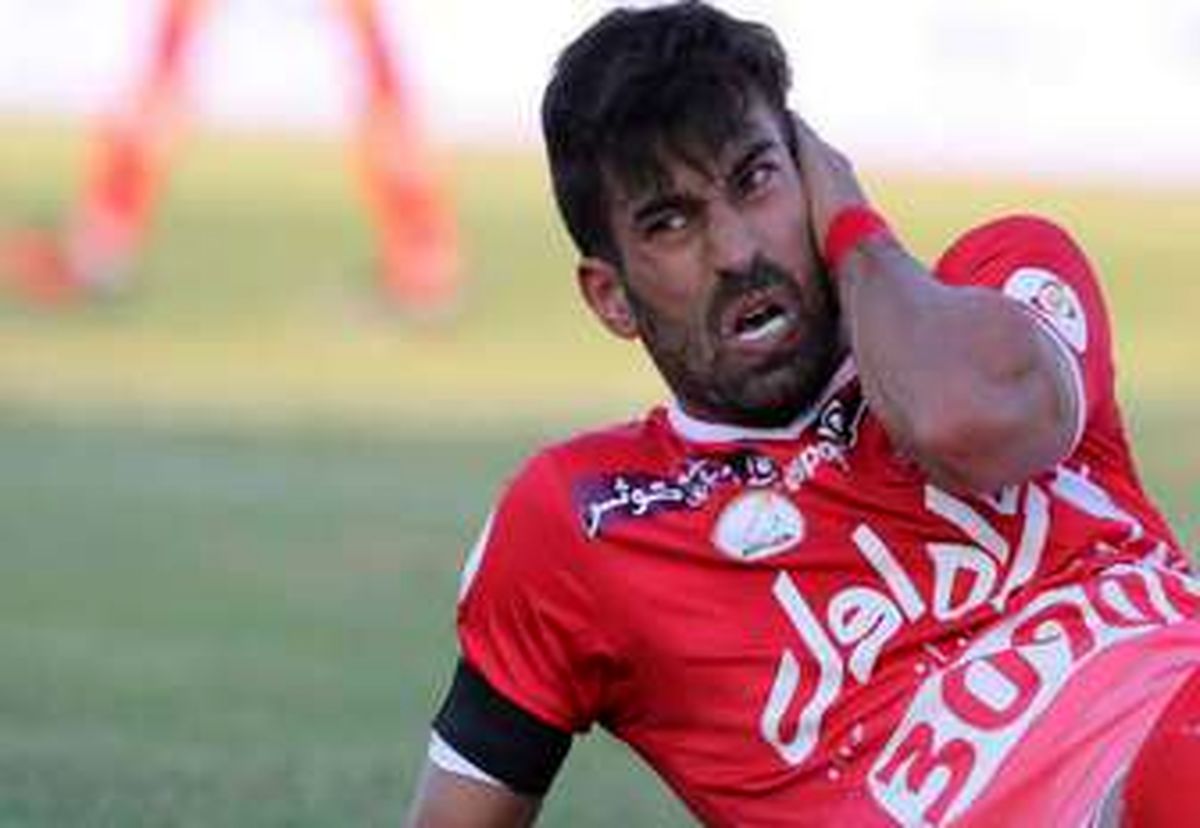 مدافع پرسپولیس: لژیونر نمی شوم و در پرسپولیس می مانم 