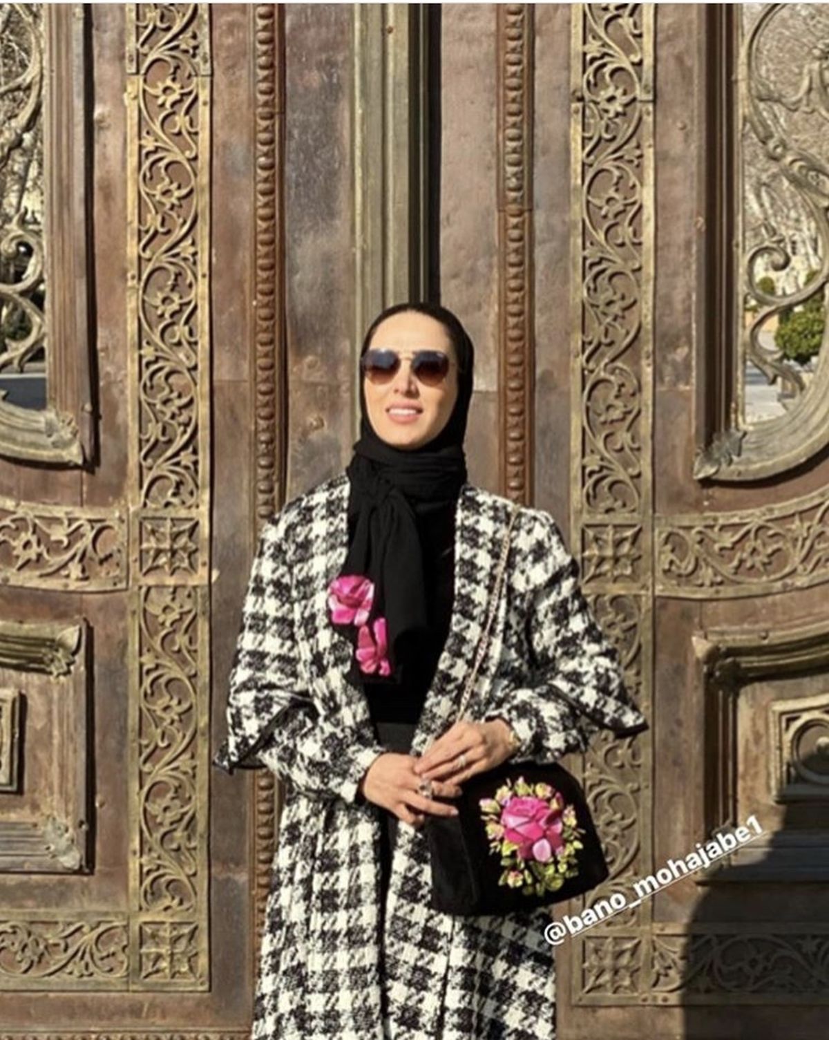 تازه عروس معروف با استایلی شیک + عکس