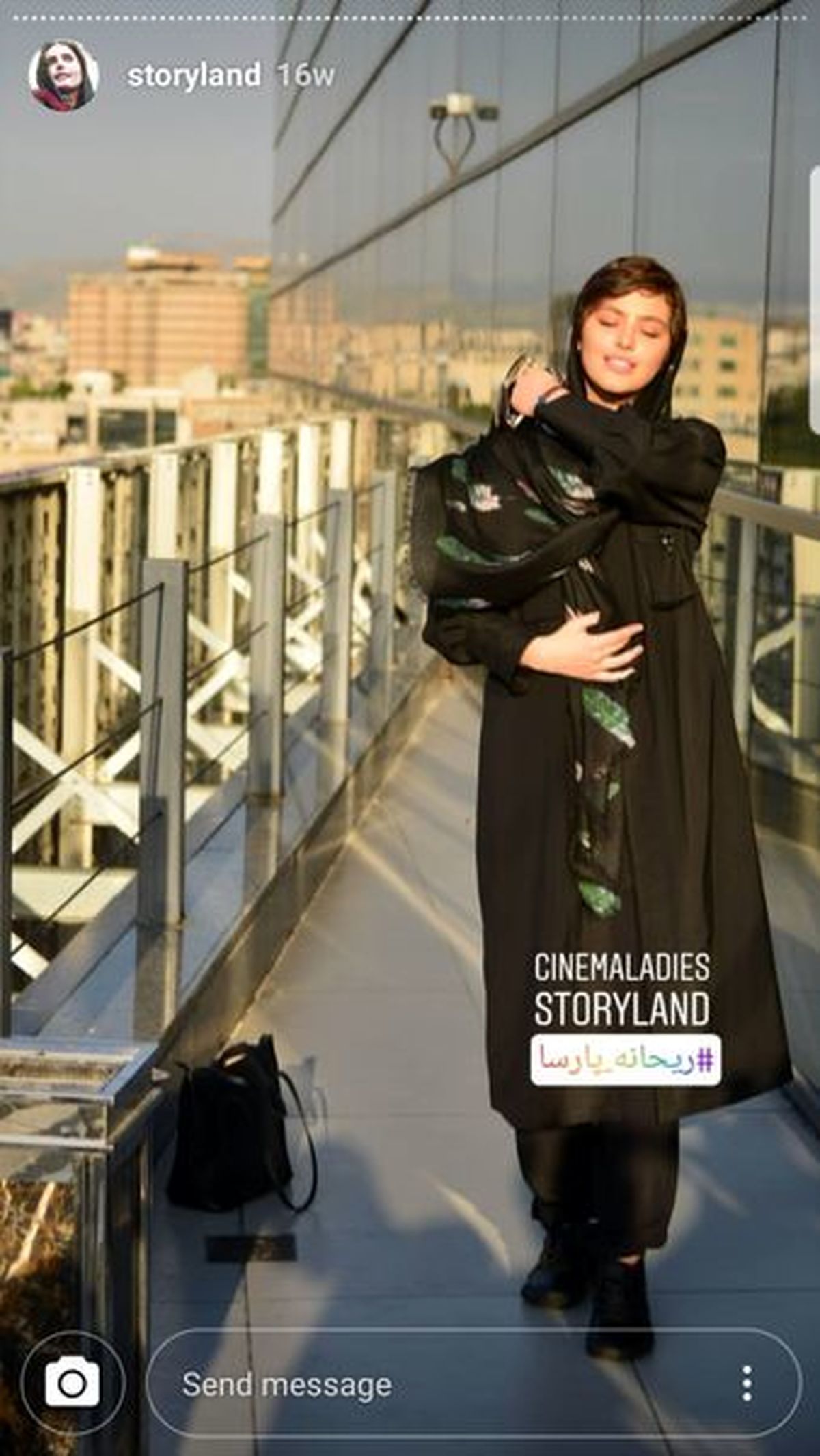 تیپ مشکی تابستانه ریحانه پارسا+عکس