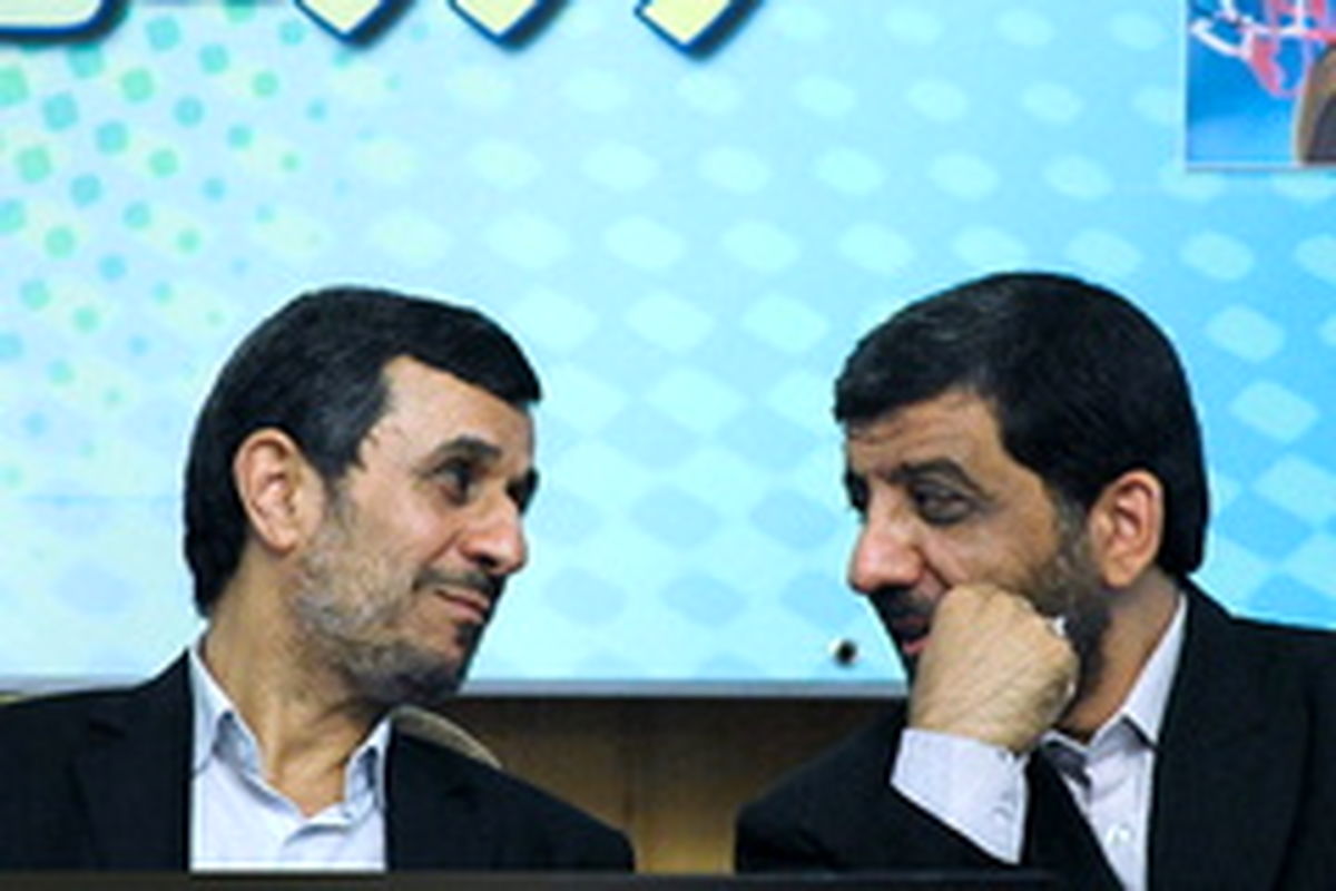 ضرغامی هدیه احمدی‌نژاد را از دست داد؟