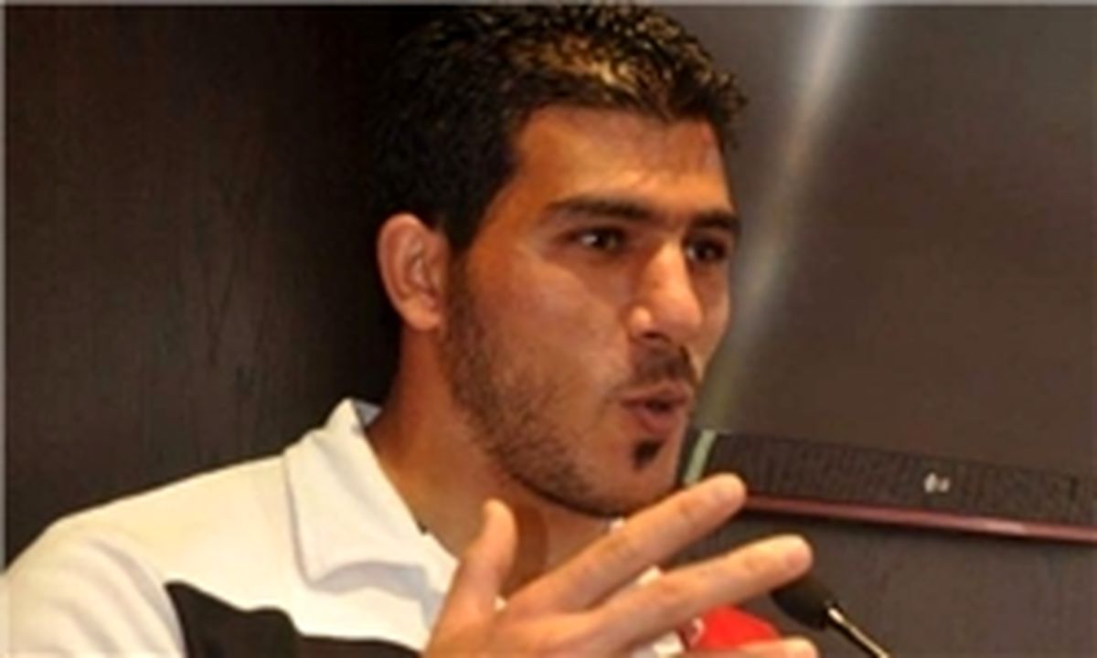 پاسخی به حرکت کنایه‌آمیز کی‌روش/عکس