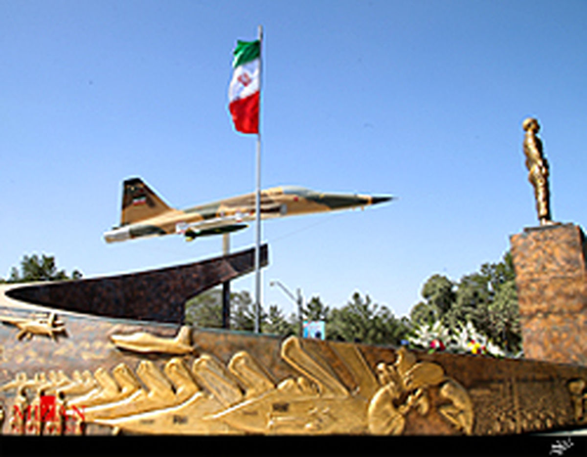 افتتاح یادمان خلبانان شهید نیروی هوایی ارتش